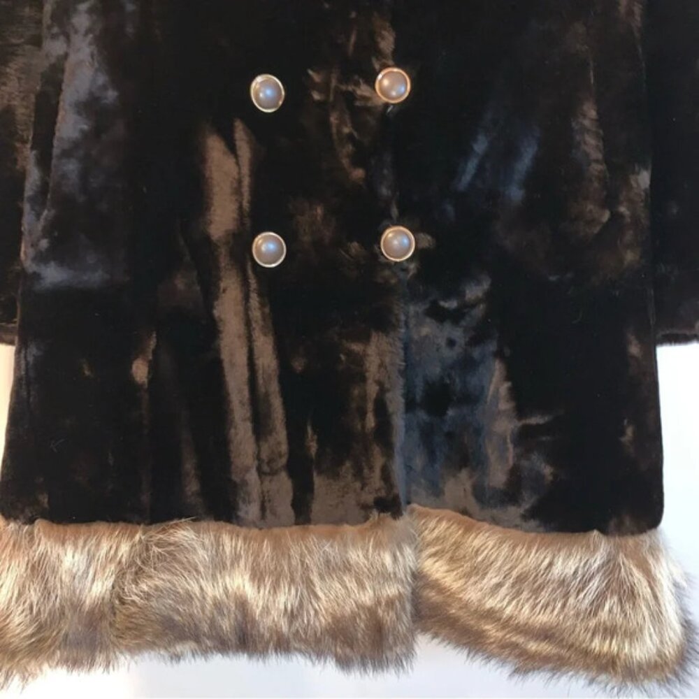 Vintage Daytons Calgary Fur Coat Mid Length - Picture 7 of 12